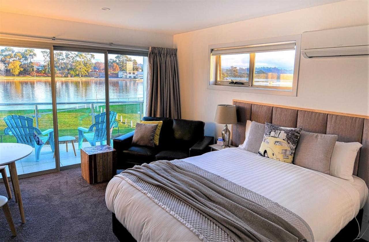 Ulverstone River Edge Holidayapartments Extérieur photo